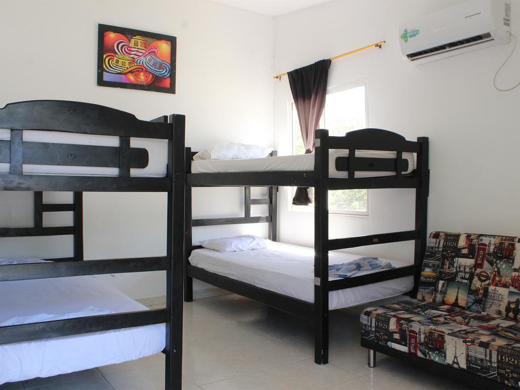 Hostel Nirvana Taganga Exteriör bild