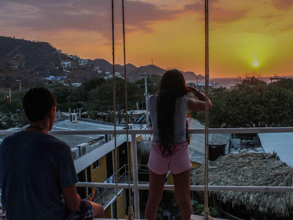Hostel Nirvana Taganga Exteriör bild