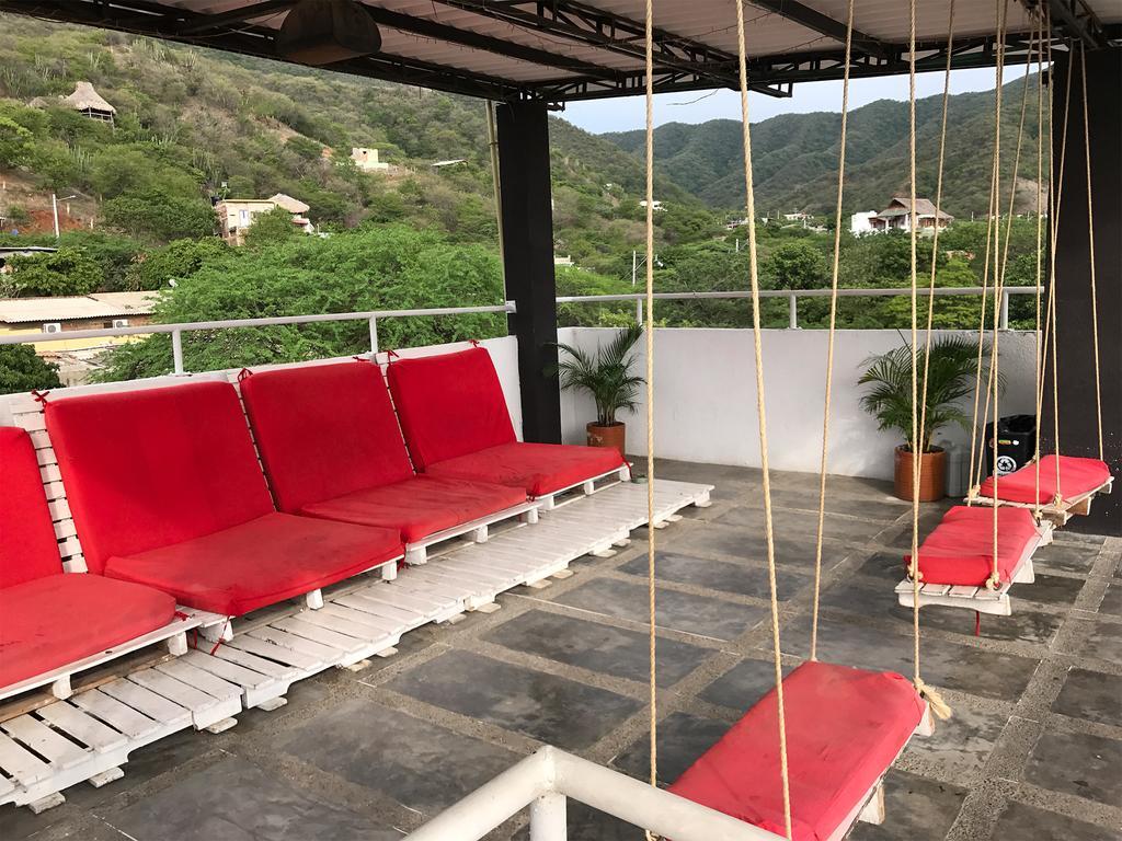 Hostel Nirvana Taganga Exteriör bild
